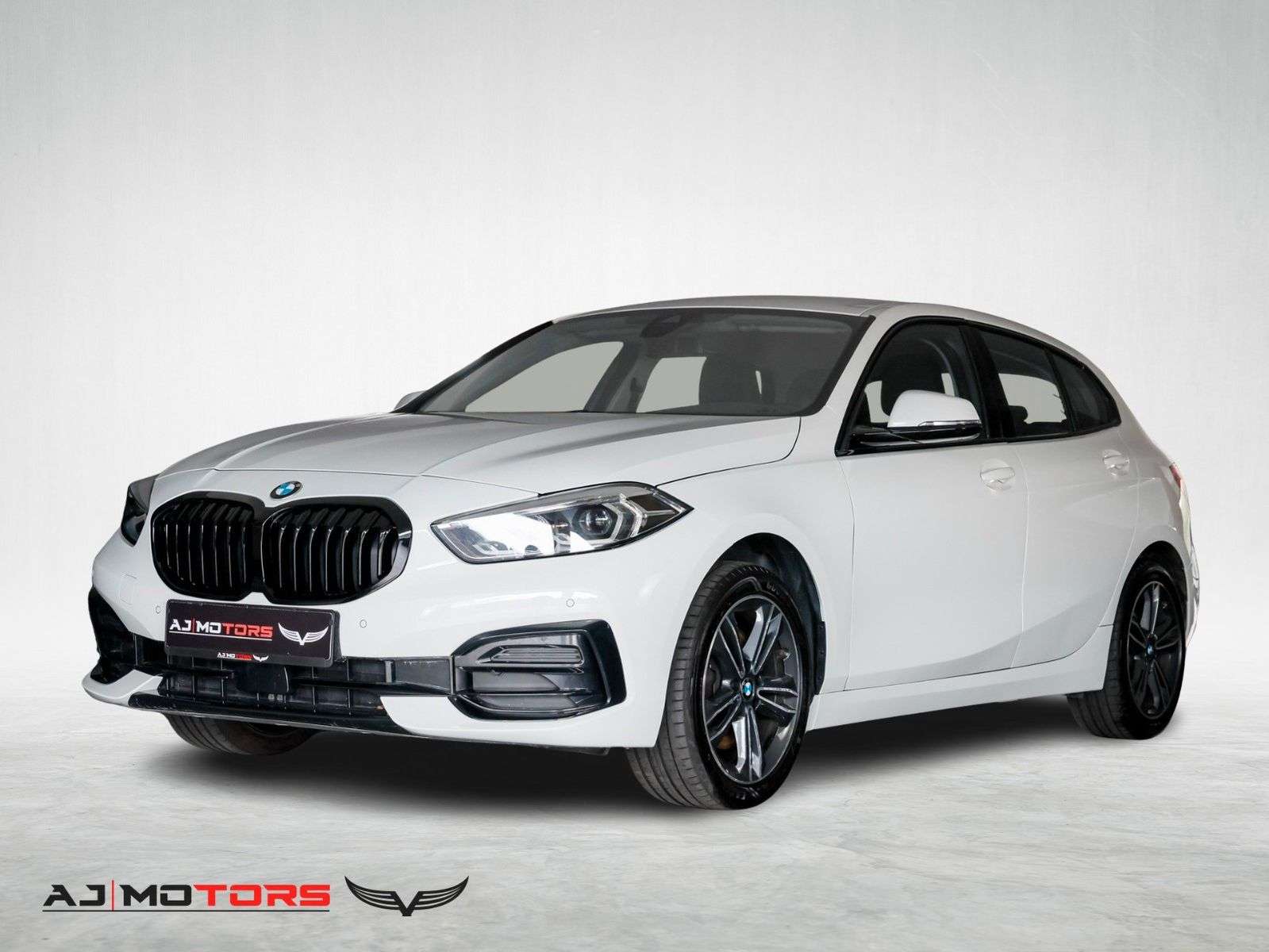 BMW 118