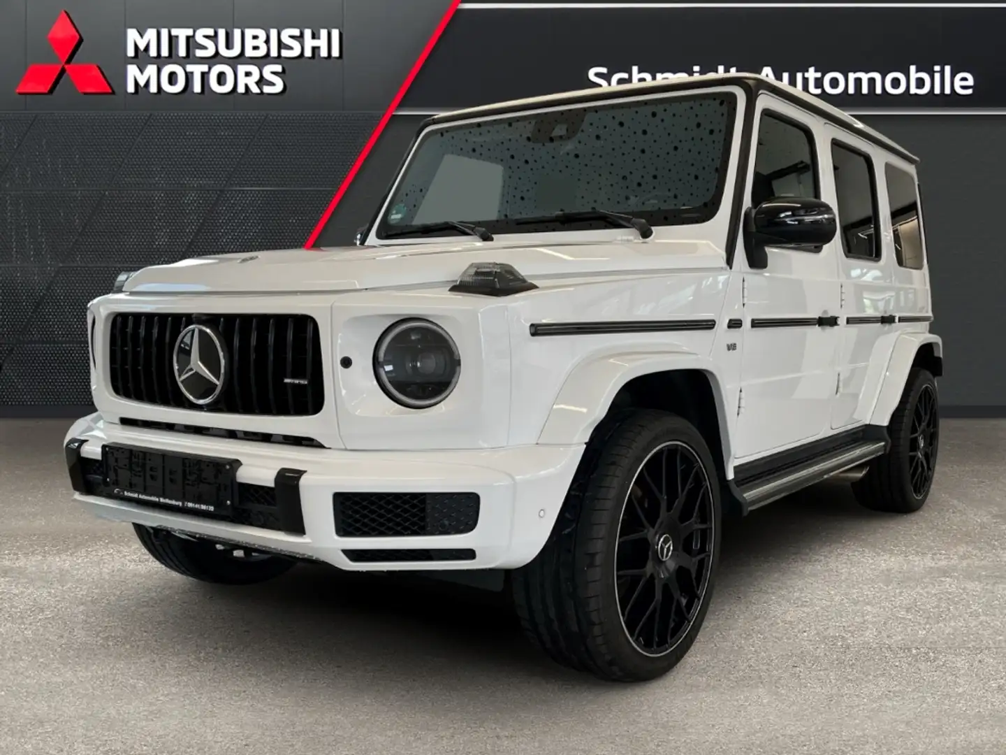 Mercedes-Benz G 500 4,0 4WD AMG-L V8 Burm. AHK Navi ACC Tempomat White - 1