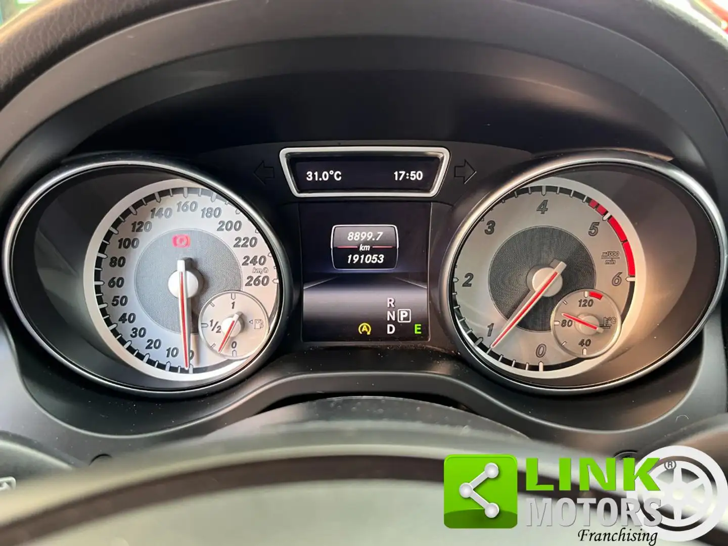 Mercedes-Benz CLA 180 CDI Automatic Premium Grigio - 2