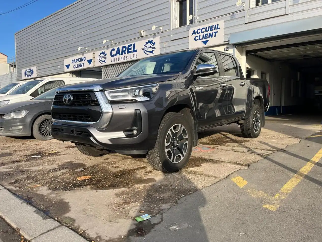 Toyota Hilux