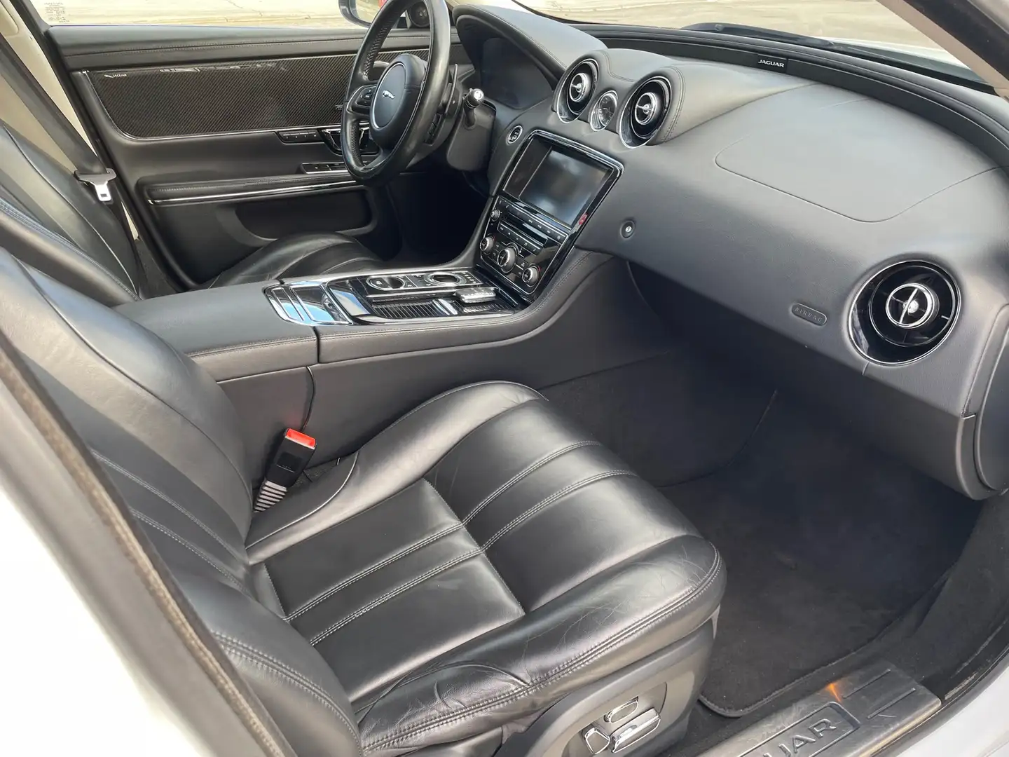 Jaguar XJ 3.0D SWB Premium Luxury Aut Blanco - 2