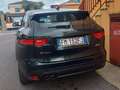 Jaguar F-Pace F-Pace 2.0d i4 Portfolio awd 180cv auto my18 Verde - thumbnail 2