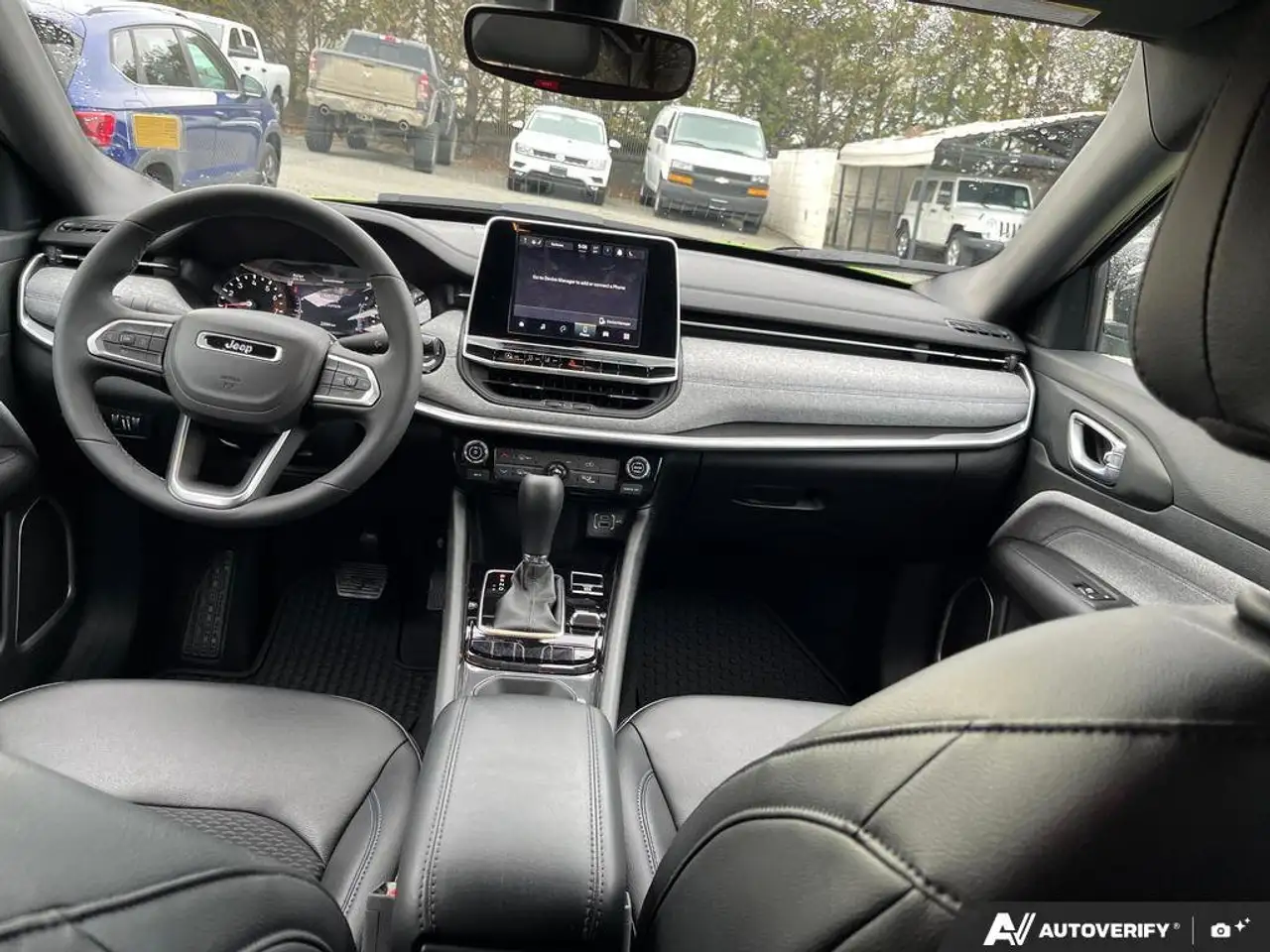 Jeep Compass photo Jeep Compass