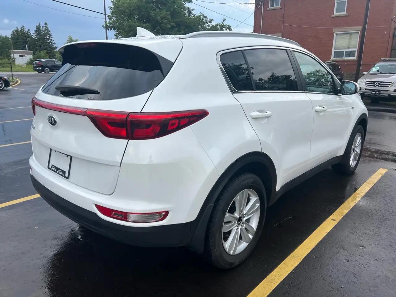 Kia Sportage снимка Kia Sportage