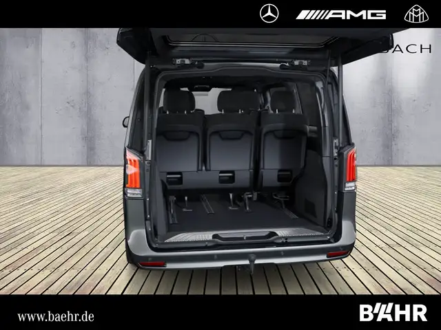 Mercedes-Benz V-Class view 7