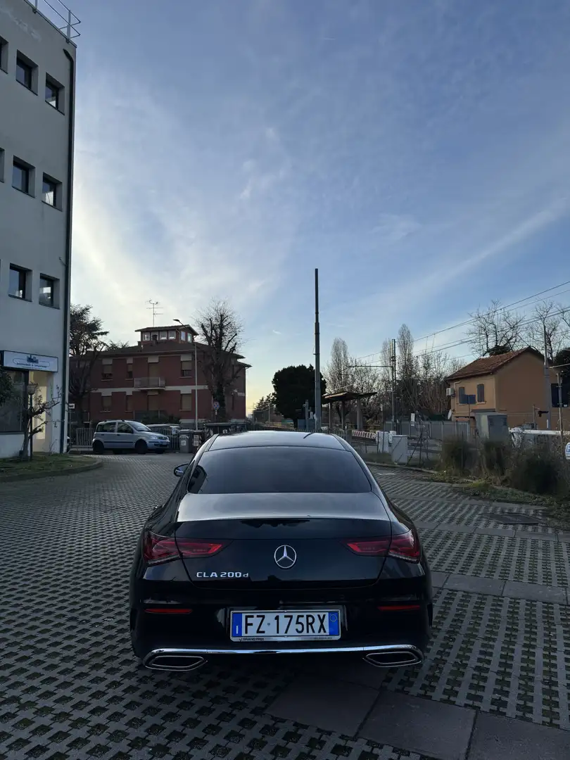 Mercedes-Benz CLA 200 - 1