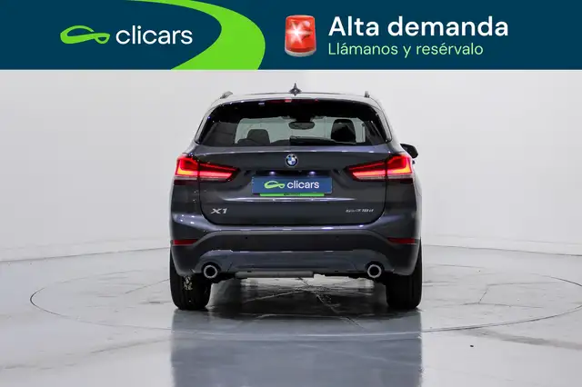 BMW X1 view 4