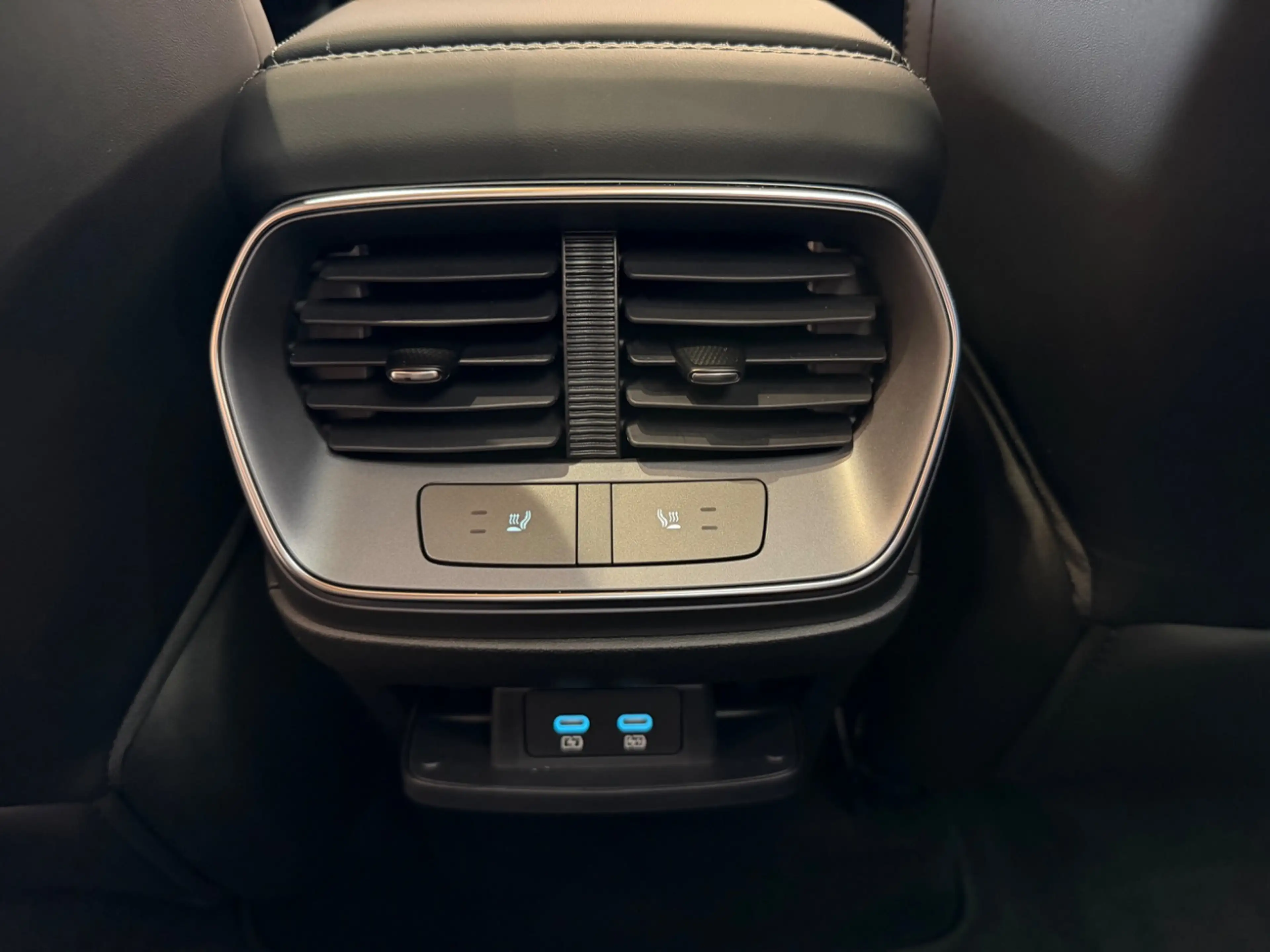 BYD Sealion 7 Design AWD Pano 360° ACC Navi LED SHZ — photo 23