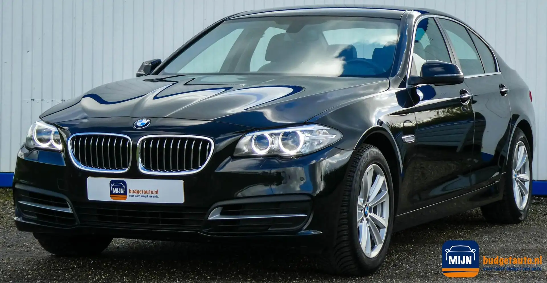 BMW 520 5-serie 520i High Executive - NL Auto - Facelift Zwart - 1