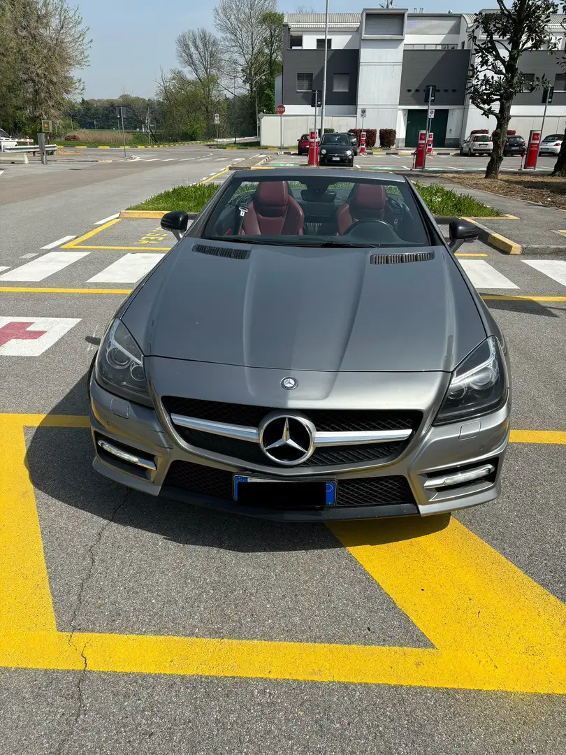 Mercedes-Benz SLK 200 (cgi be) Premium srebrna - 1