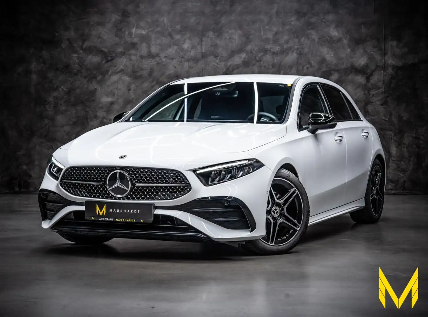 Mercedes-Benz A 180 AMG ADVANCED+|NIGHT|LED|DISTRO|KEYLESS|RFK Weiß - 1
