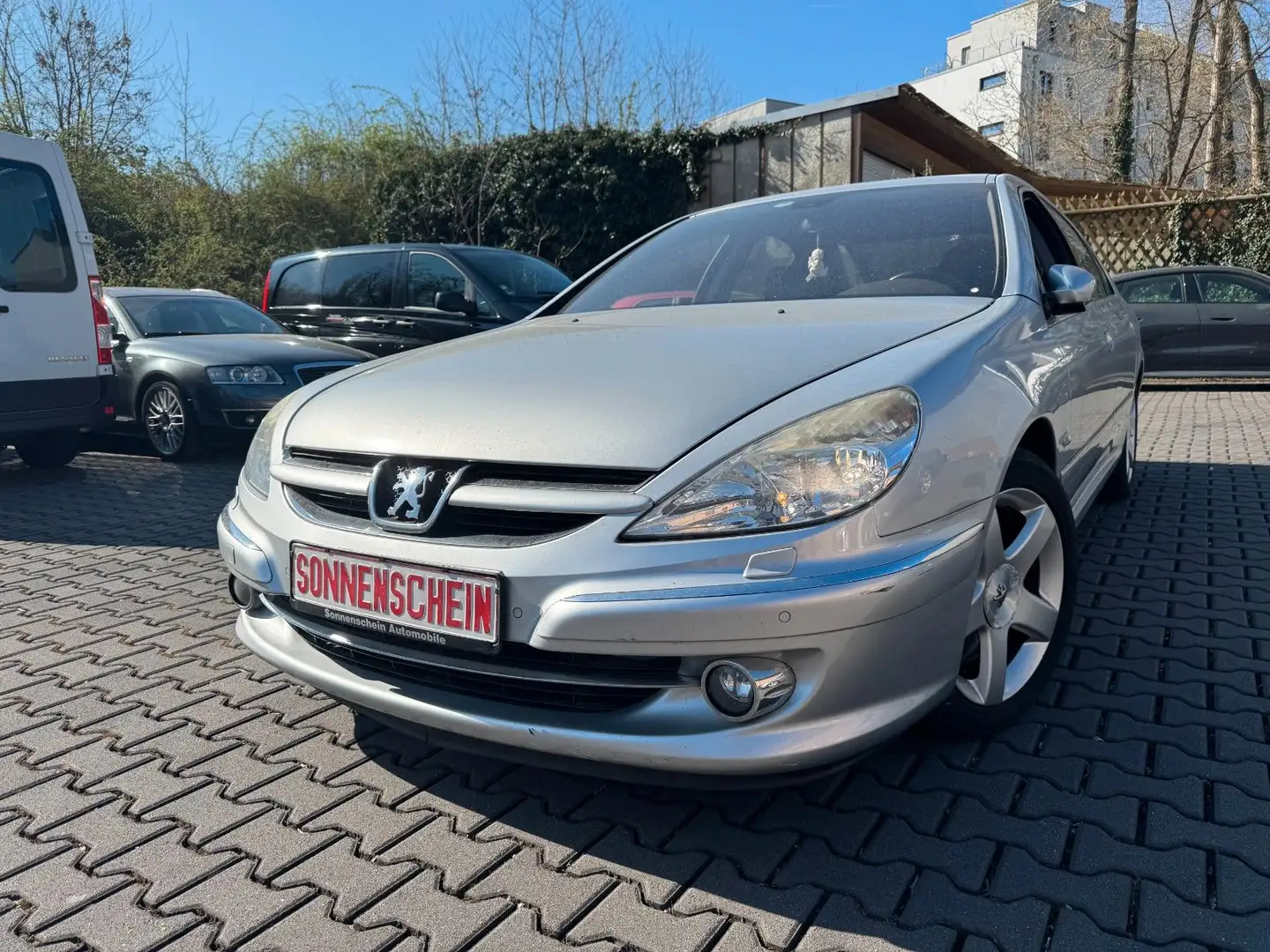Peugeot 607 Platinum 2,7 HDI*XENON*AHK*VOLL*TÜV* Grau - 1