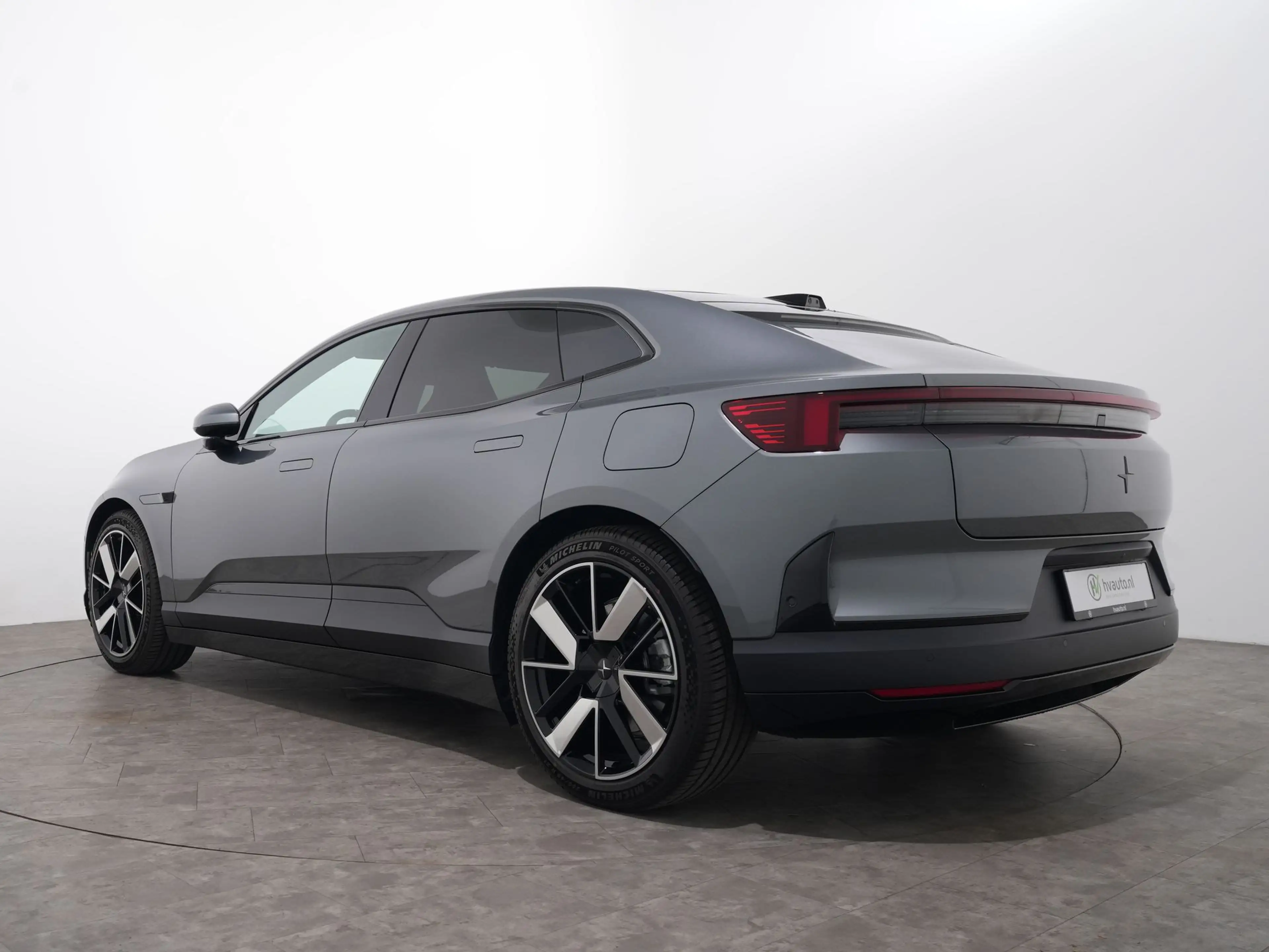 Polestar 4 LR DUAL MOTOR PRO PILOT PLUS NAPPA 100 KWH | 21 in — photo 3