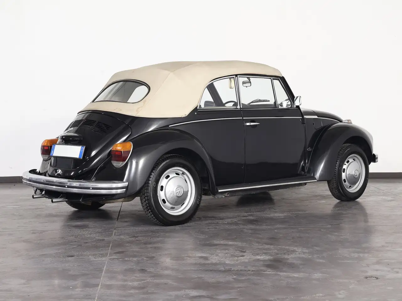 Volkswagen Maggiolino Cabrio, foto 4