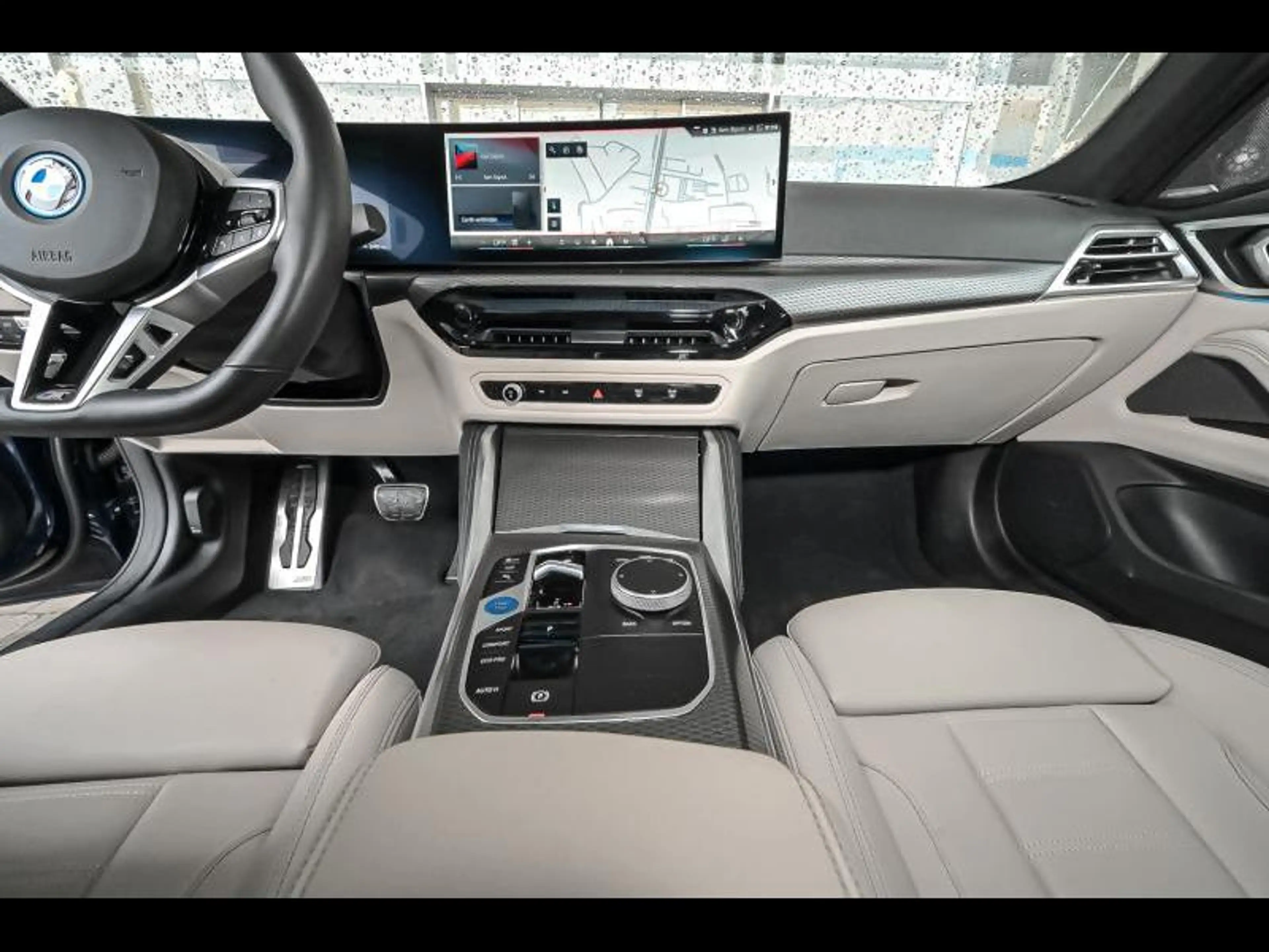 BMW i4 M50 xDrive Gran Coupé Gratis BMW Wallbox — photo 7