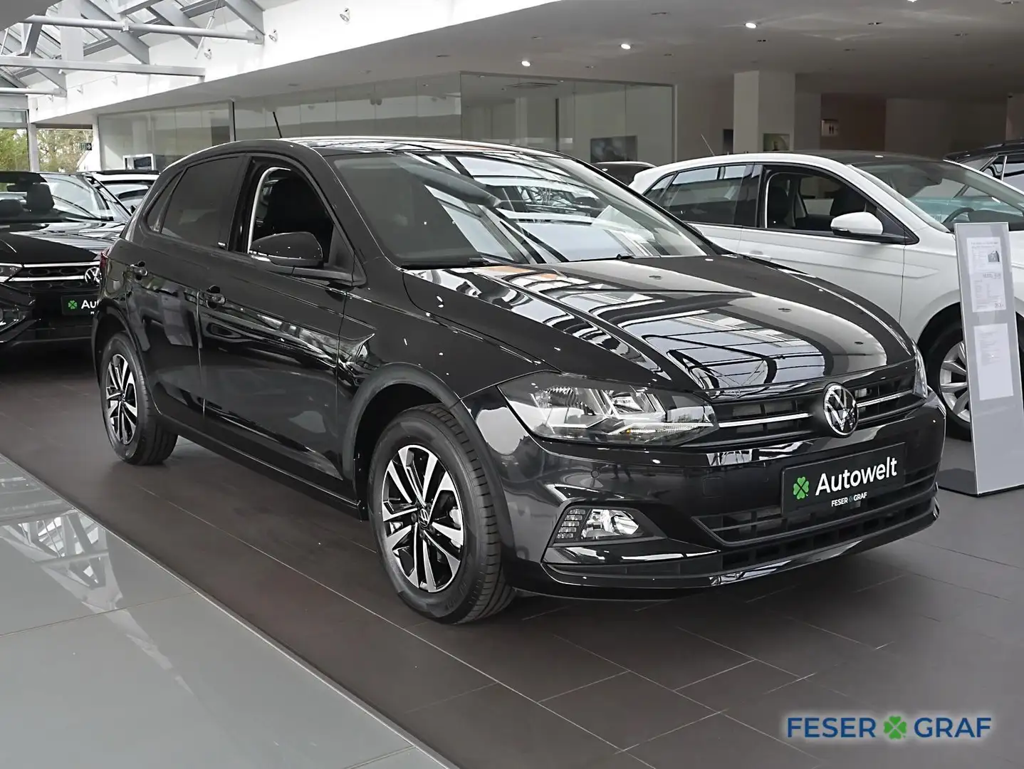 Volkswagen Polo United 1.0 TSI DSG Navi SiHz PDC Climatronic LM Schwarz - 2
