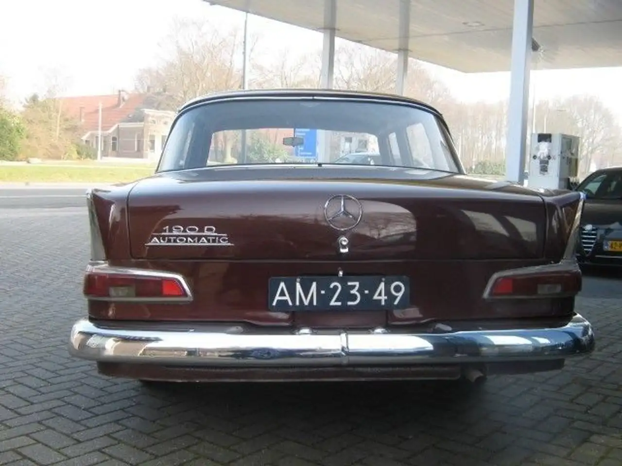 Mercedes-Benz 190 Automaat 190 D Staat in de Krim, foto 7