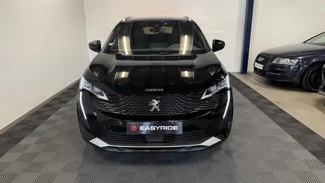 Peugeot 3008 view 2