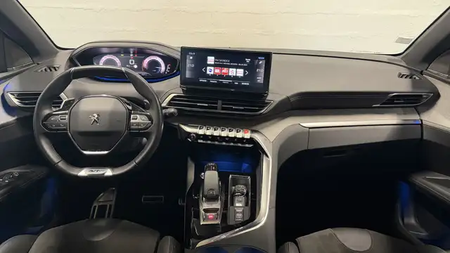 Peugeot 3008 view 6