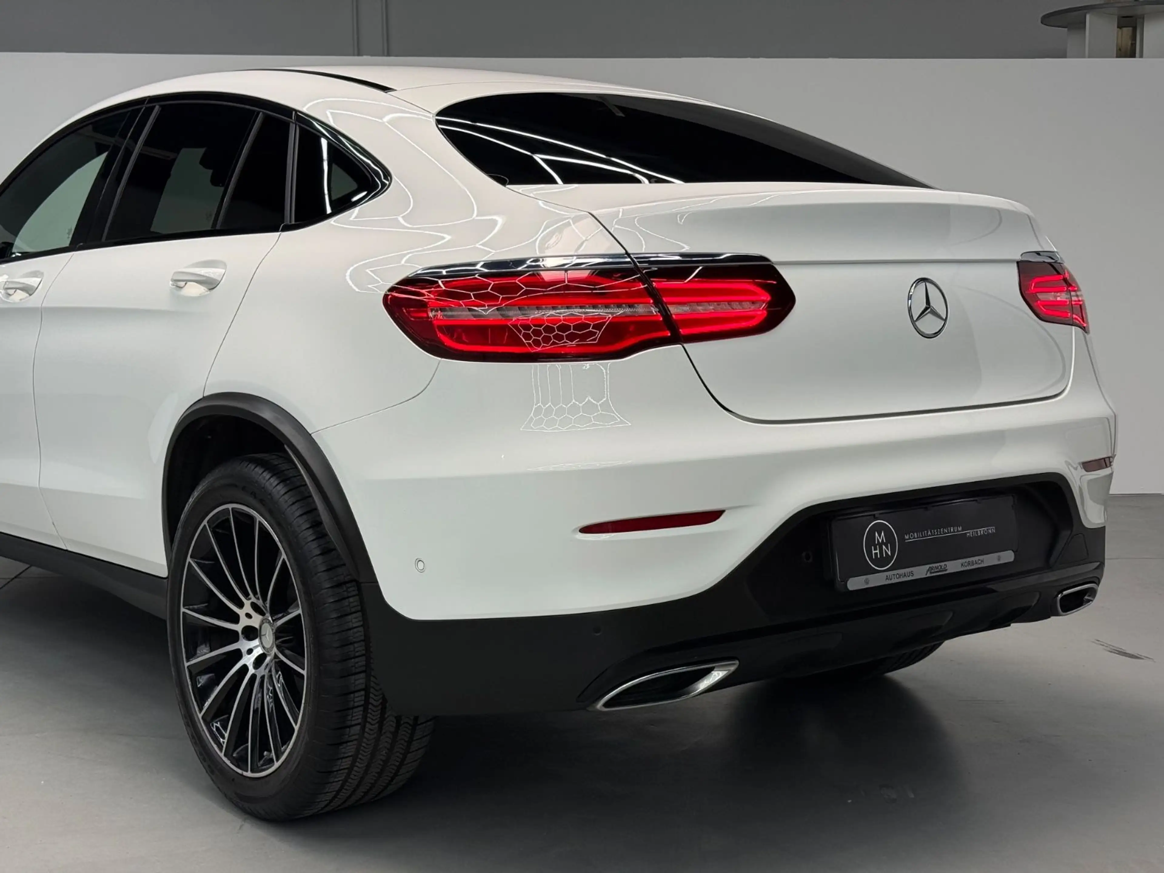 Mercedes-Benz GLC 250 d Coupe 4Matic 2.HAND*360°*BURMEST*AMBIE — photo 12
