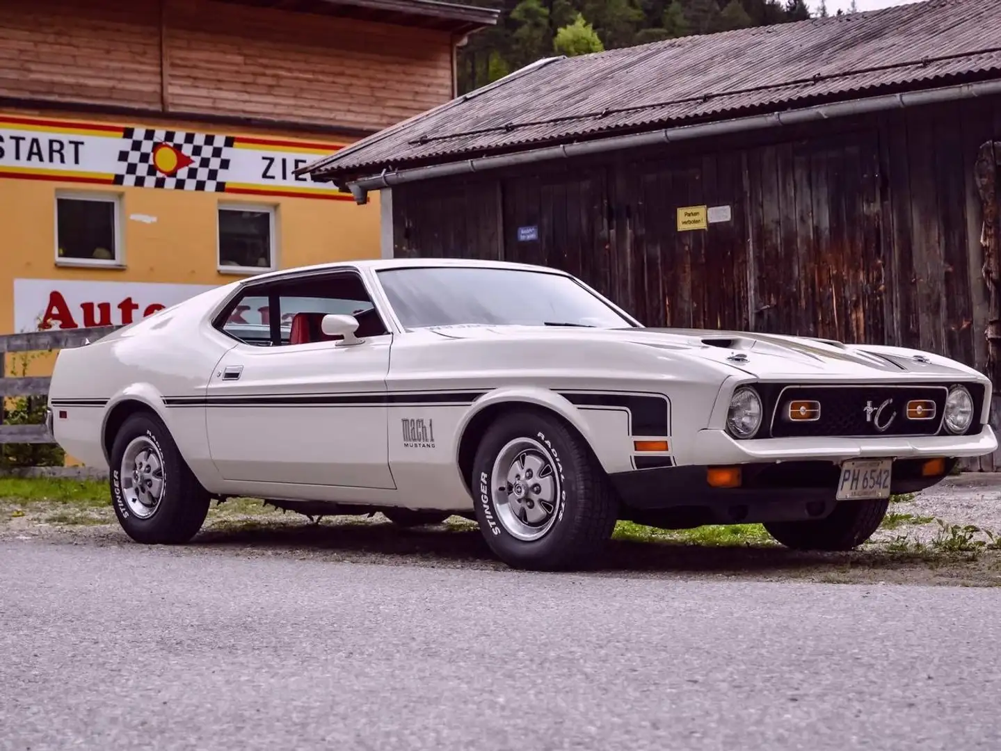 Ford Mustang Mach 1 Білий - 2