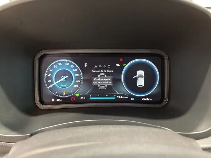 Hyundai Kona HEV FL GDI 1.6 DT MAXX 2022, foto 10