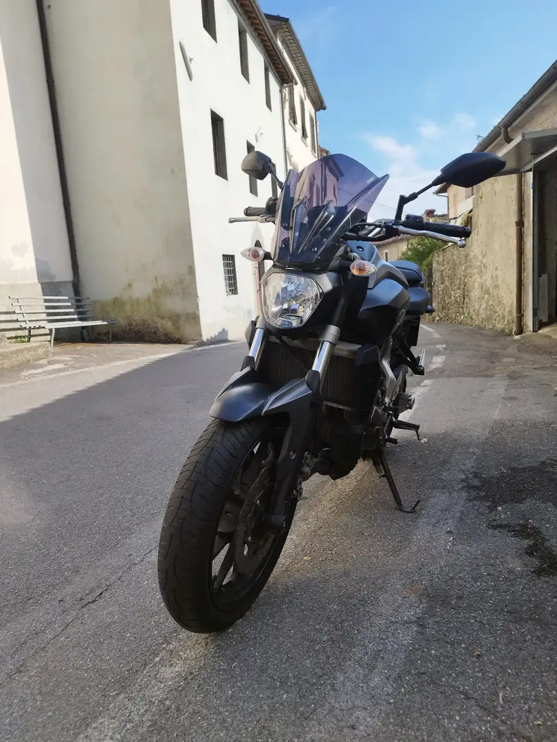 Yamaha MT-07 Szürke - 2