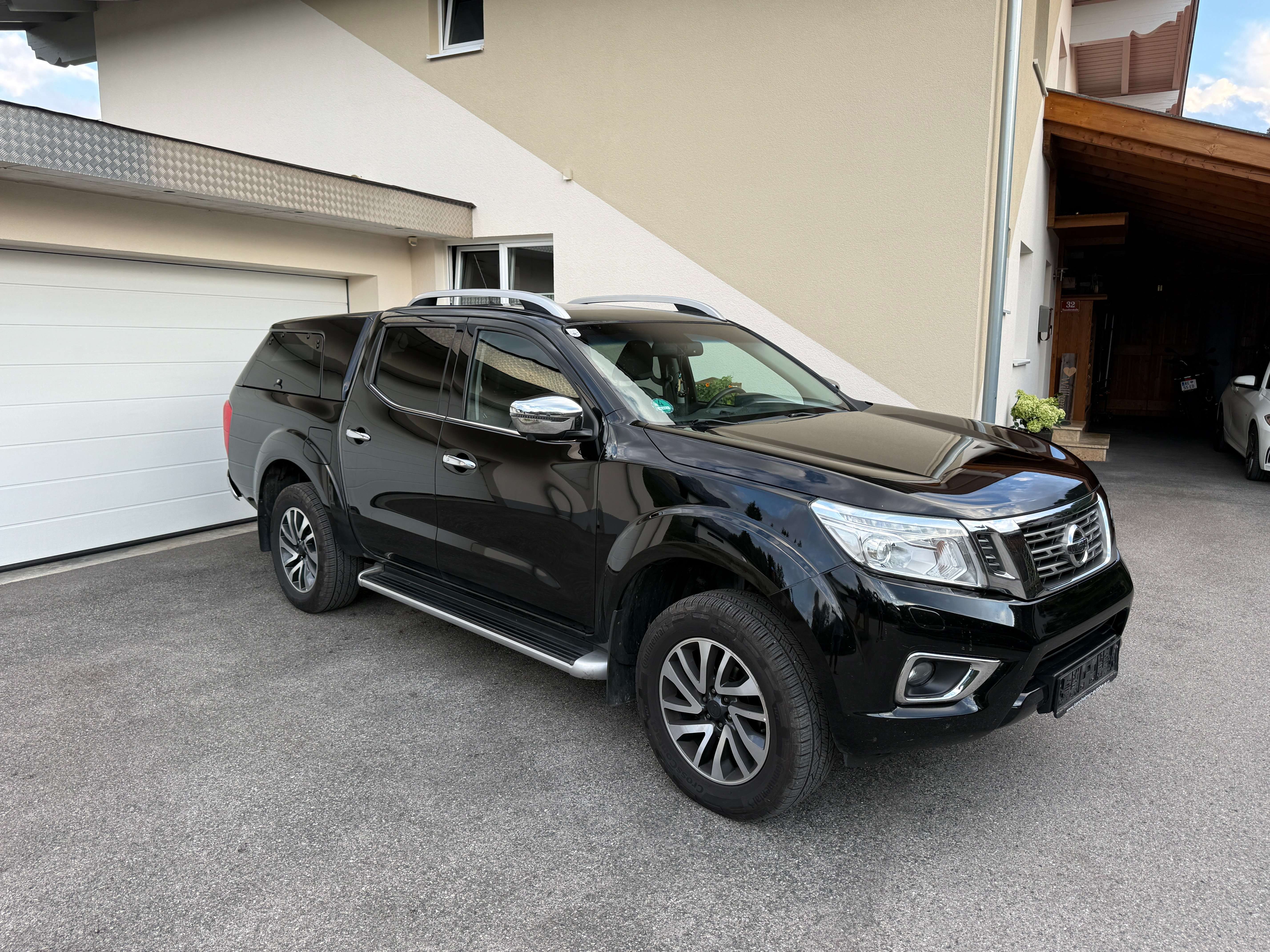 Nissan NP300