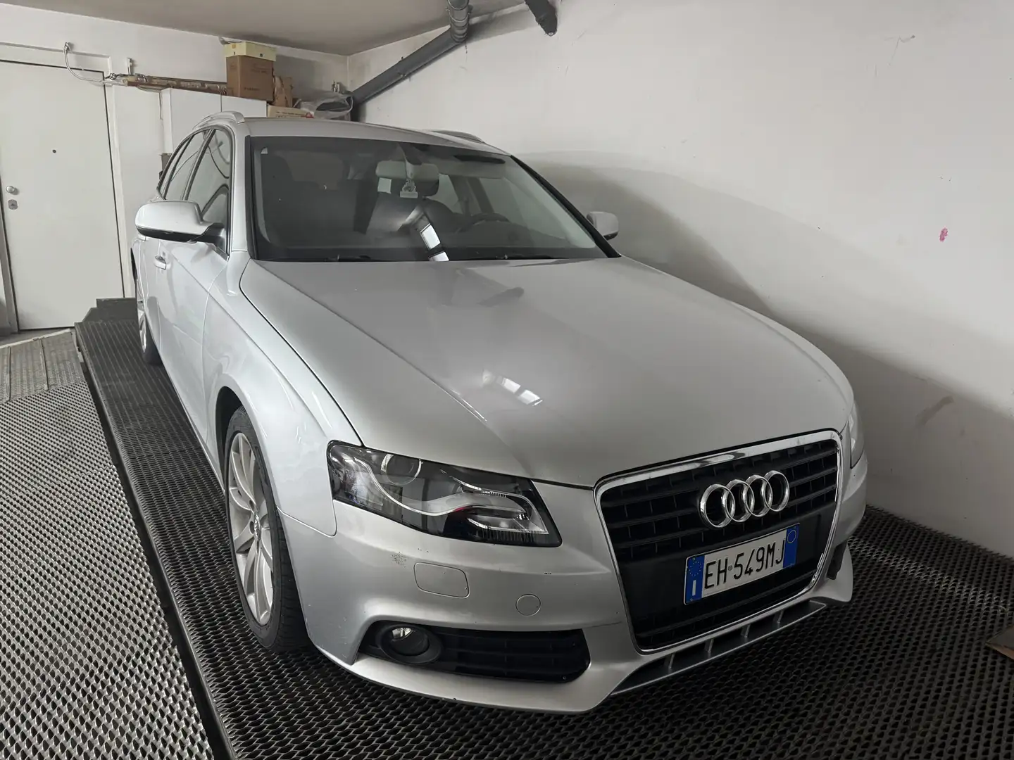 Audi A4 Avant 2.0 tdi Ambiente fap - 1