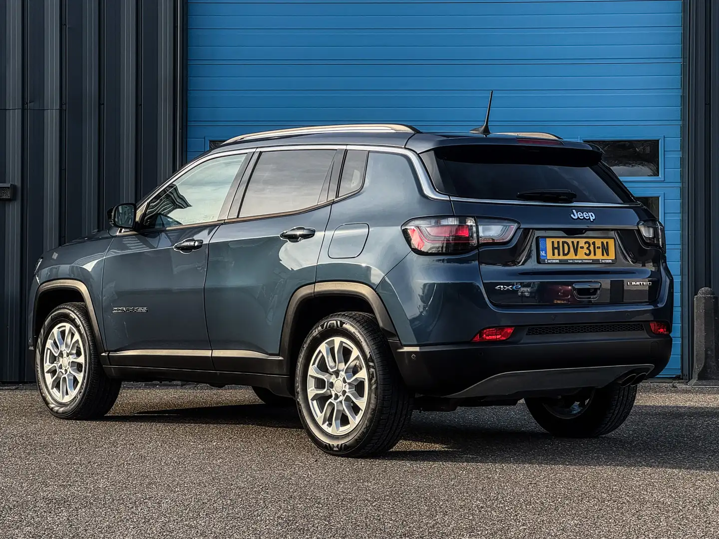 Jeep Compass 4xe 190 Plug-in Hybrid Electric Limited Lease Ed. Blauw - 2