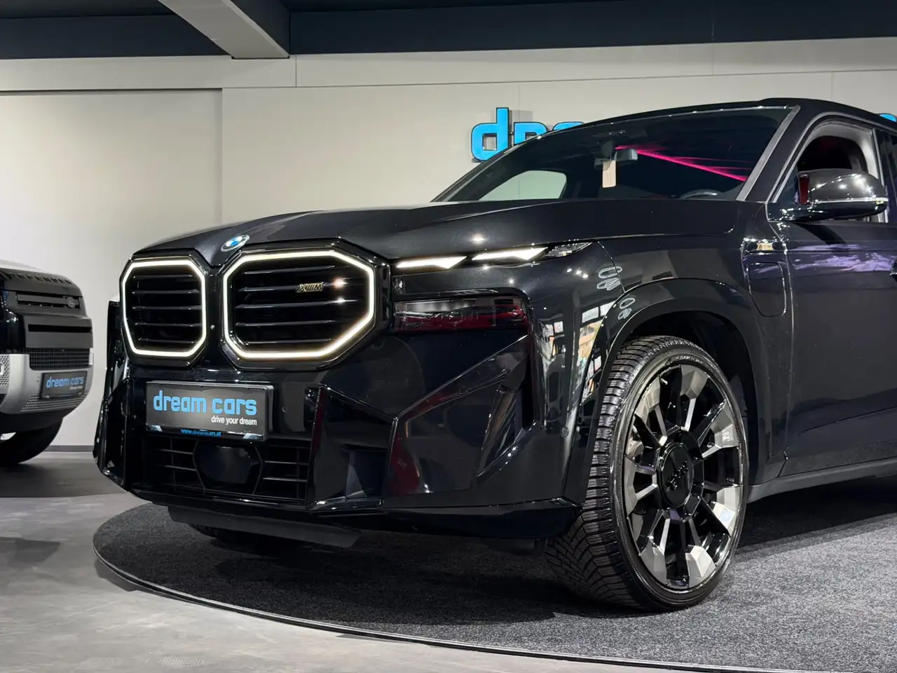 BMW XM / BOWERS WILKINS / DRIVING ASSIST PLUS / VOLL Bild 6