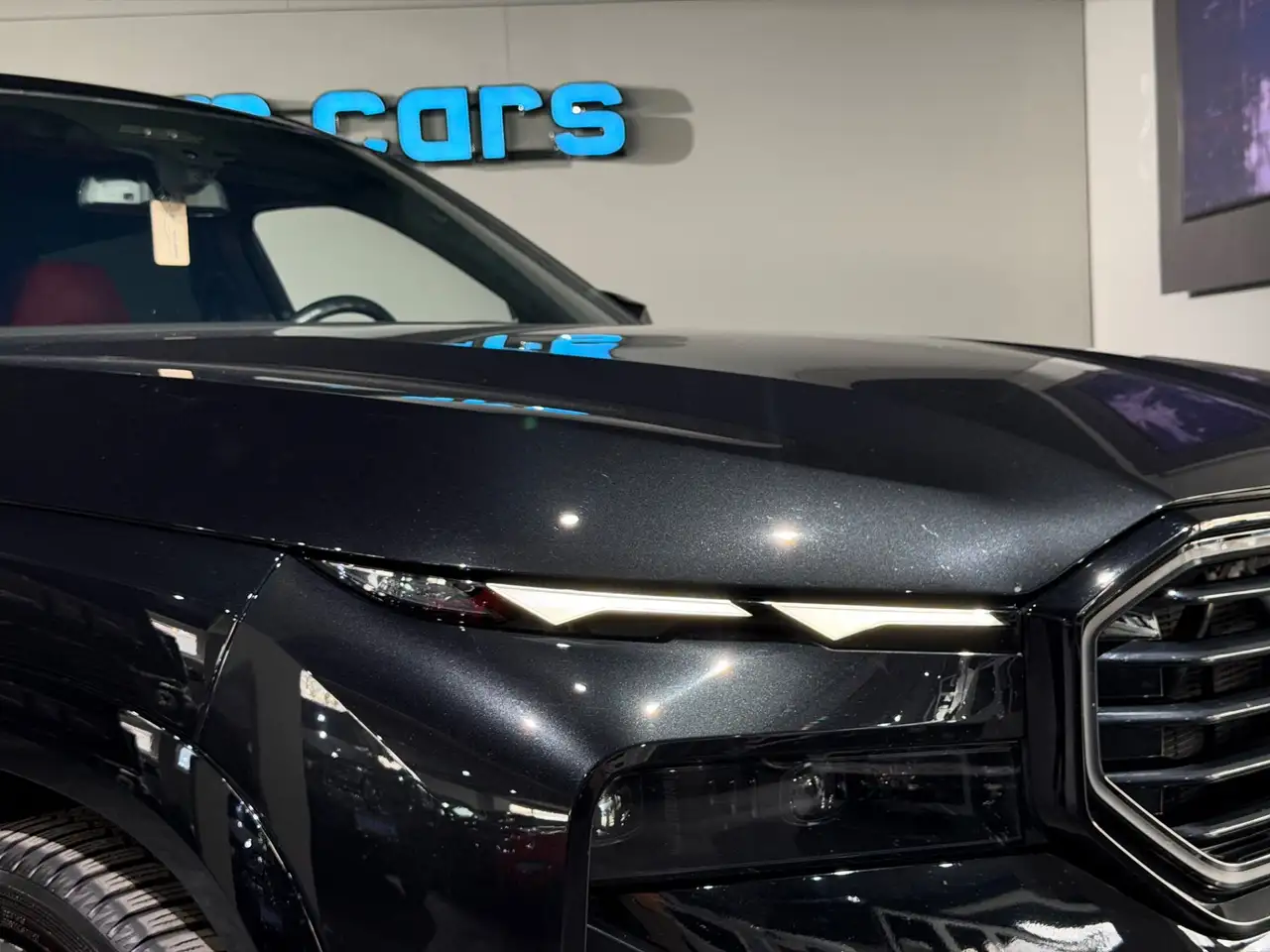 BMW XM / BOWERS WILKINS / DRIVING ASSIST PLUS / VOLL Bild 13