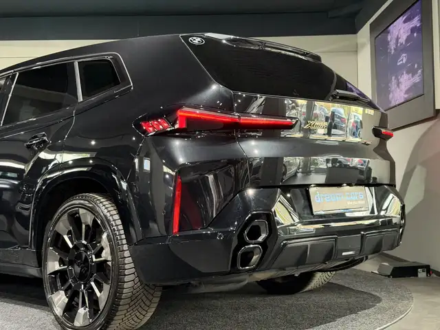 BMW XM / BOWERS WILKINS / DRIVING ASSIST PLUS / VOLL / Ansicht 15