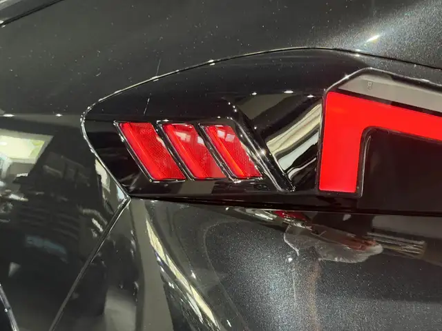 BMW XM / BOWERS WILKINS / DRIVING ASSIST PLUS / VOLL / Ansicht 26