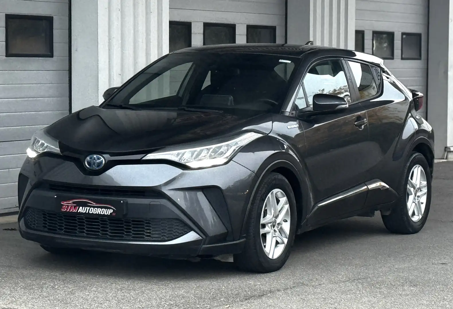 Toyota C-HR 1.8/Hybrid/Automaat/Led/Camera/Euro6d/6JGarantie Zilver - 1
