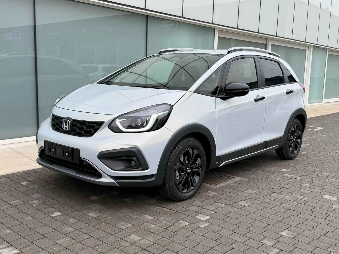 Honda Jazz Crosstar 1.5 hev ecvt Bianco - 1