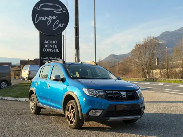 Dacia Sandero (PRO UNIQUEMENT )