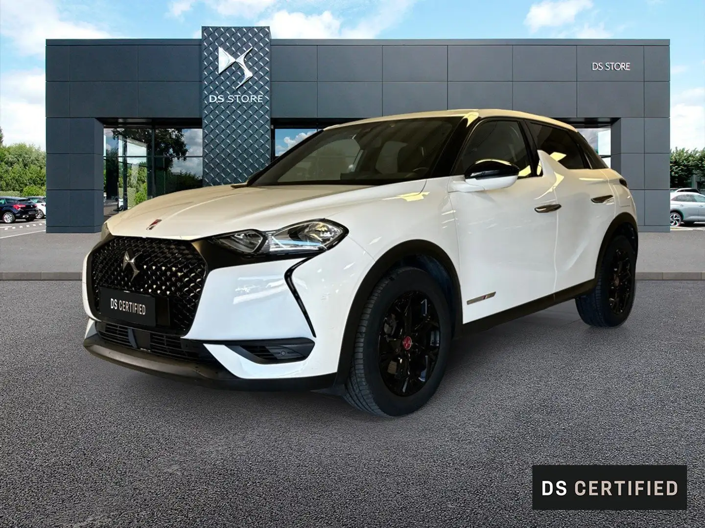 DS Automobiles DS 3 Crossback BlueHDi 130 Automatico PerformanceLine Weiß - 1