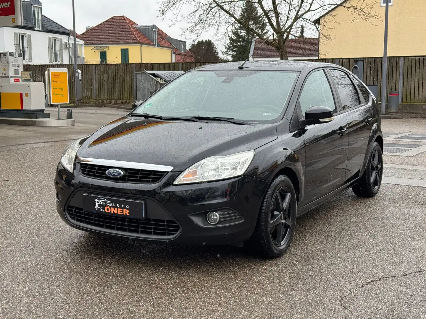 Ford Focus Lim. Viva*Klima*Navi Schwarz - 1