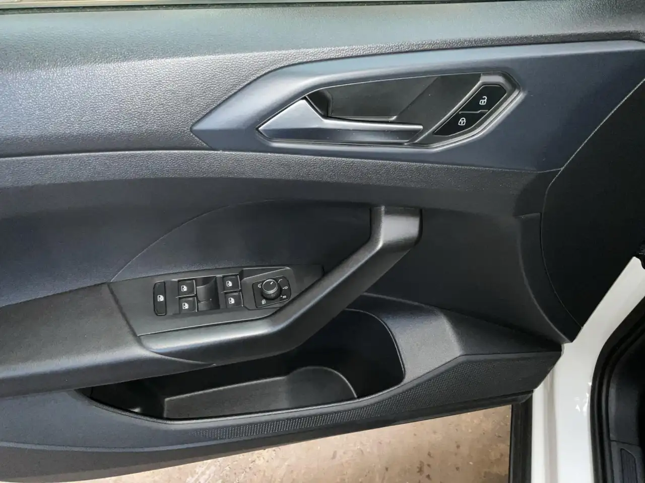 Volkswagen T-Cross Style+DSG+P.Technique+P.Lumiere+Black-Style+IQ-Dri, миниатюра 14