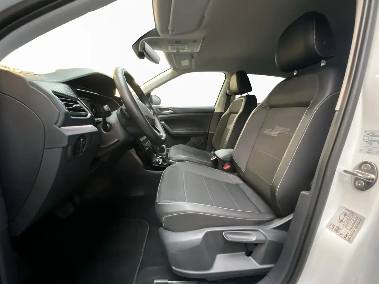 Volkswagen T-Cross Style+DSG+P.Technique+P.Lumiere+Black-Style+IQ-Dri, миниатюра 9
