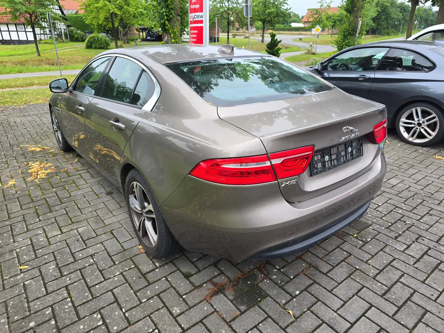 Jaguar XF Pure Brun - 2