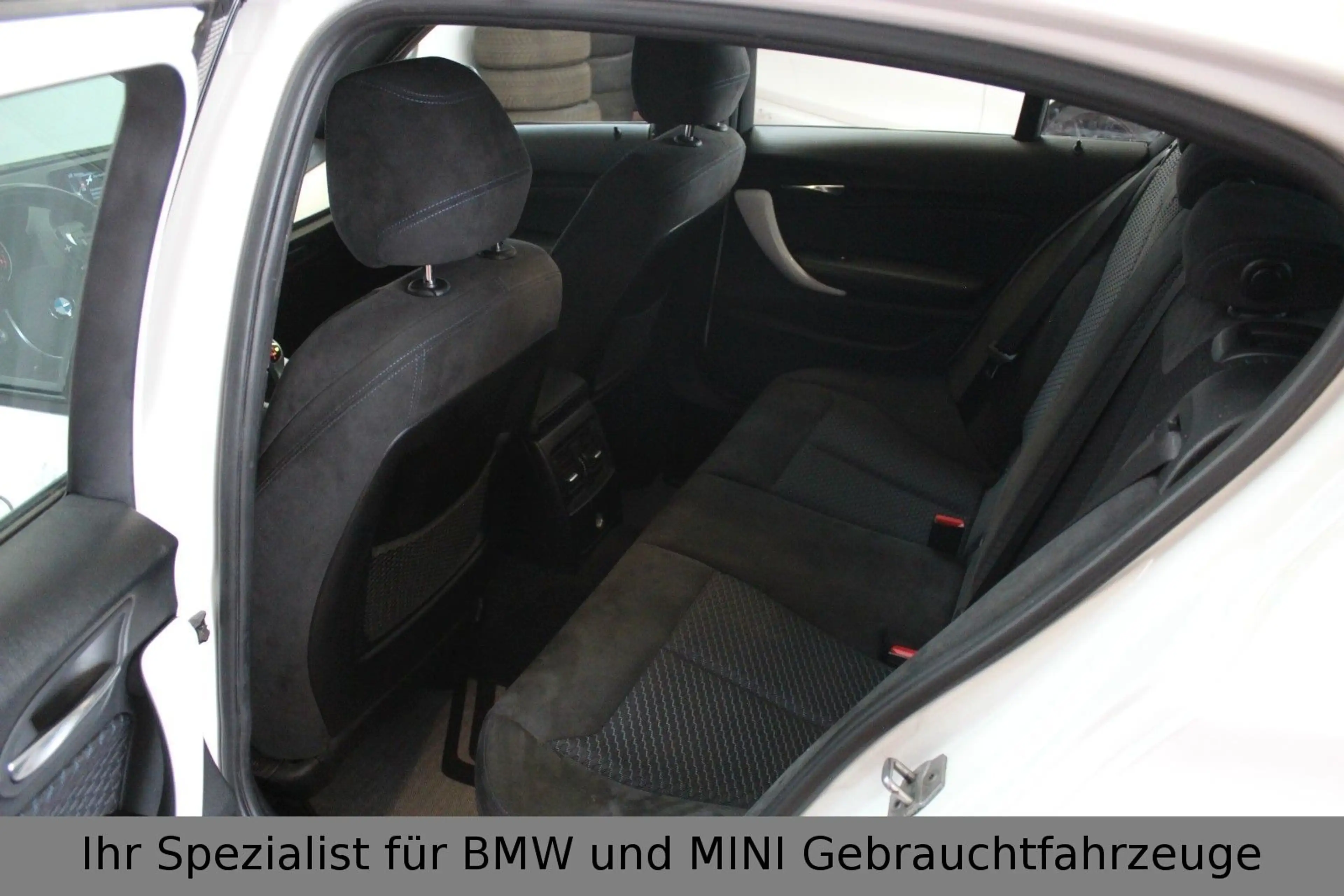 BMW 140 xDrive Alcantara*LED*B58*Navi*Scheckheft — photo 14