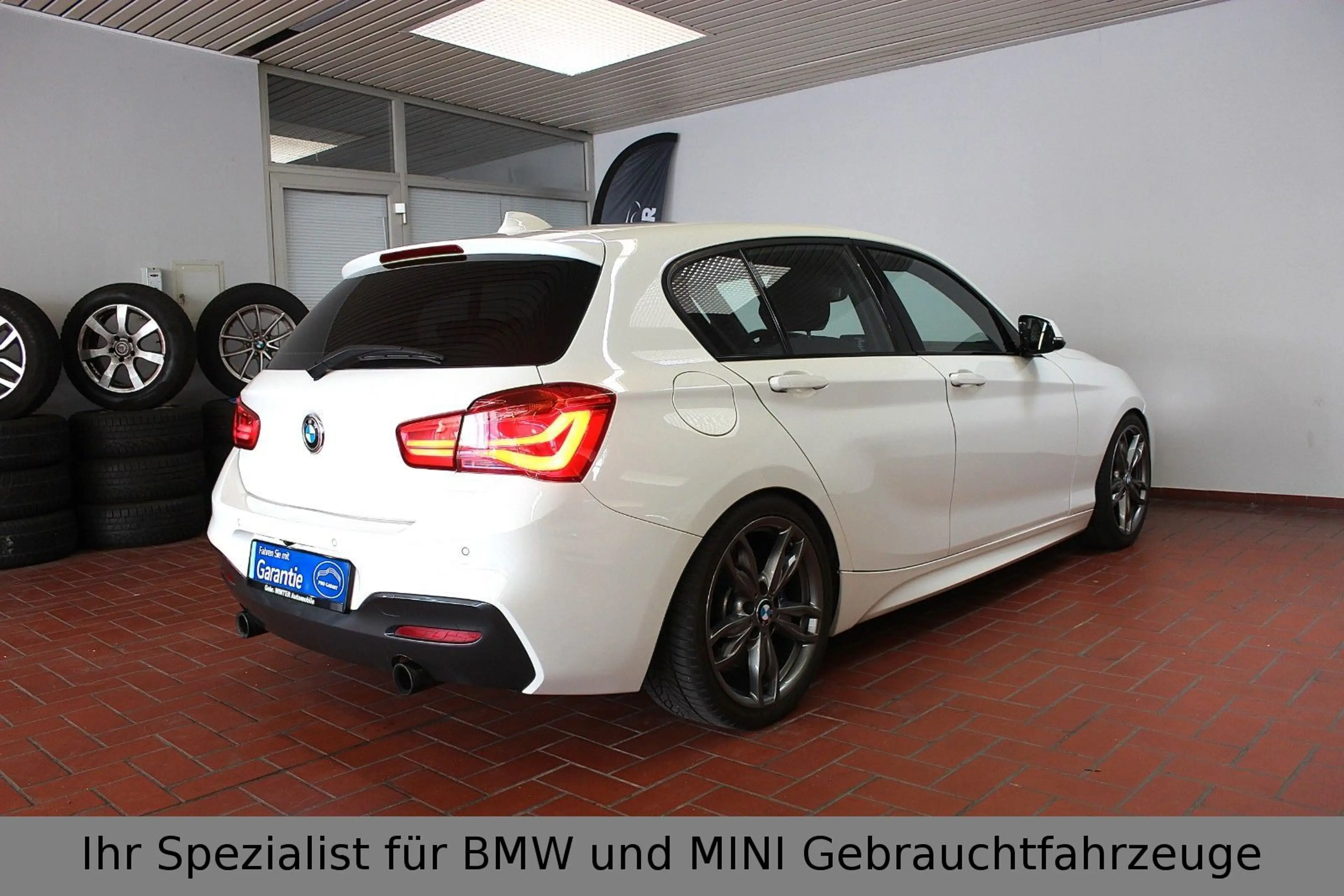 BMW 140 xDrive Alcantara*LED*B58*Navi*Scheckheft — photo 9