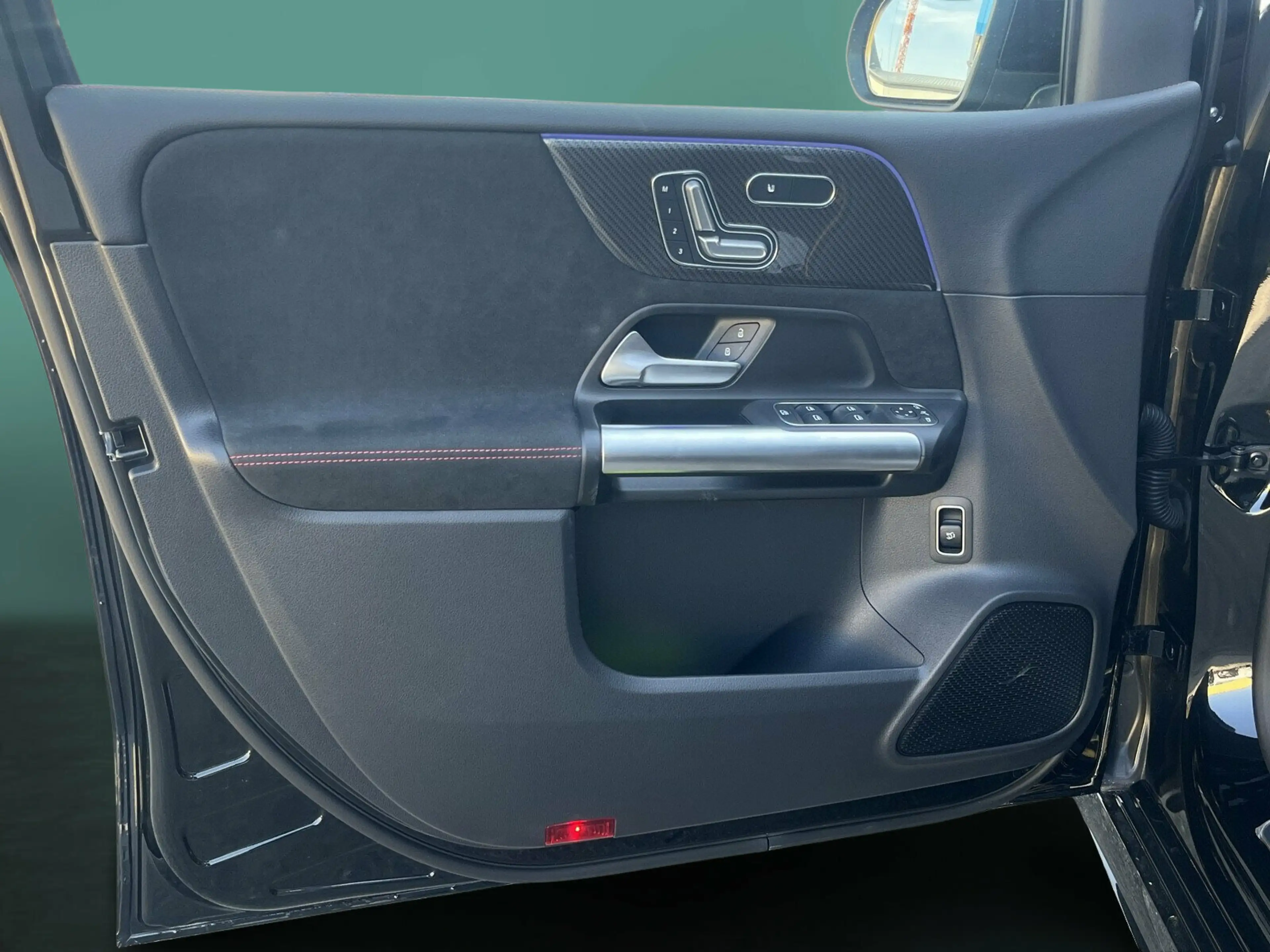 Mercedes-Benz B 200 B 200 AMG+AHK+PANO+360°+HUD+MEMO+KEYL+EASYP+MLED — photo 15
