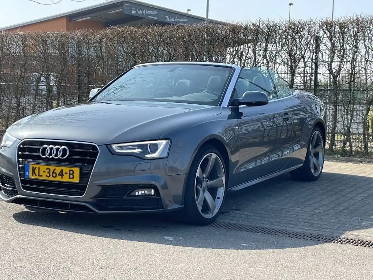Audi A5 A5 1.8 TFSI Sport Edition NL AUTO Grijs - 1
