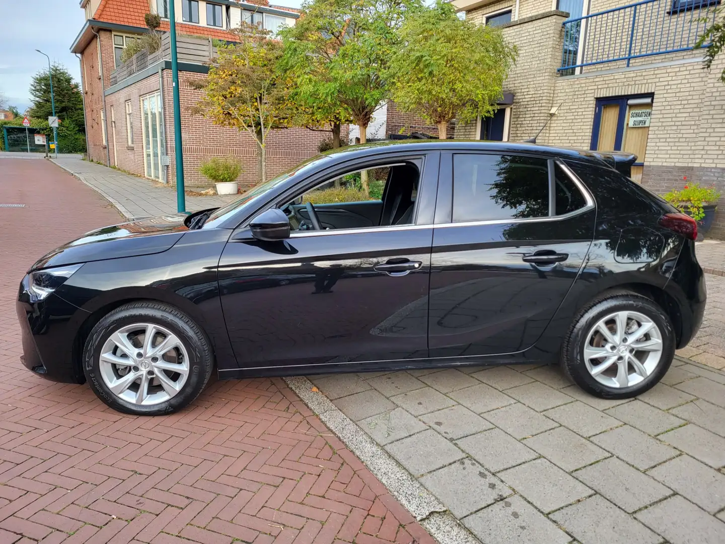 Opel Corsa 1.2 Elegance Garantie mogelijk tot 2033 Zwart - 2