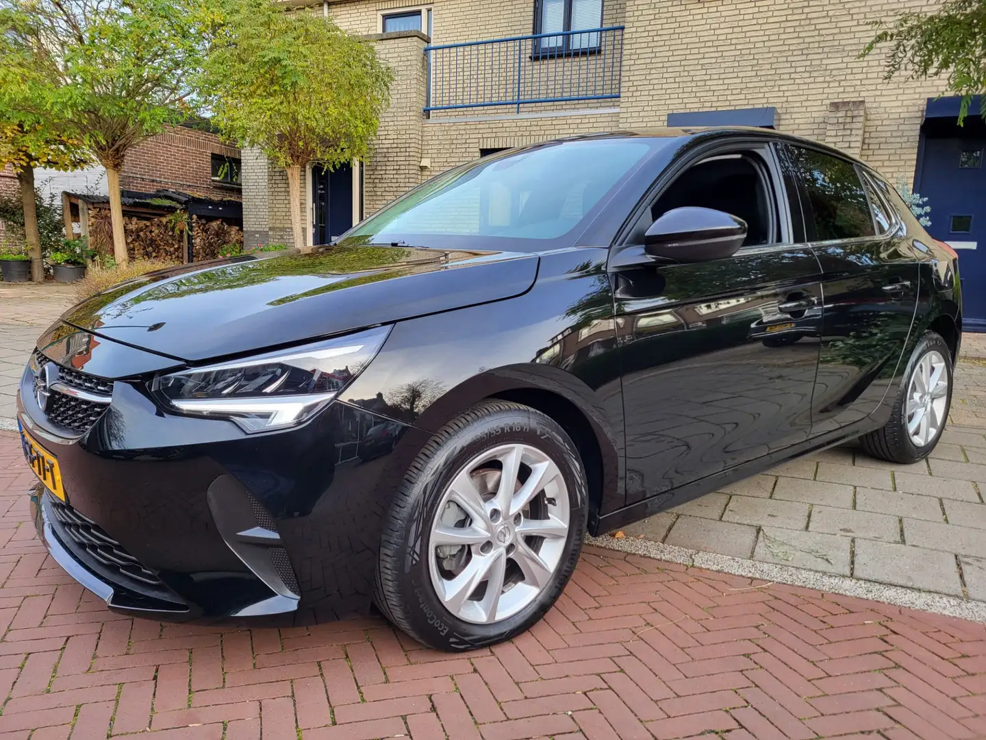 Opel Corsa 1.2 Elegance Garantie mogelijk tot 2033 Zwart - 1