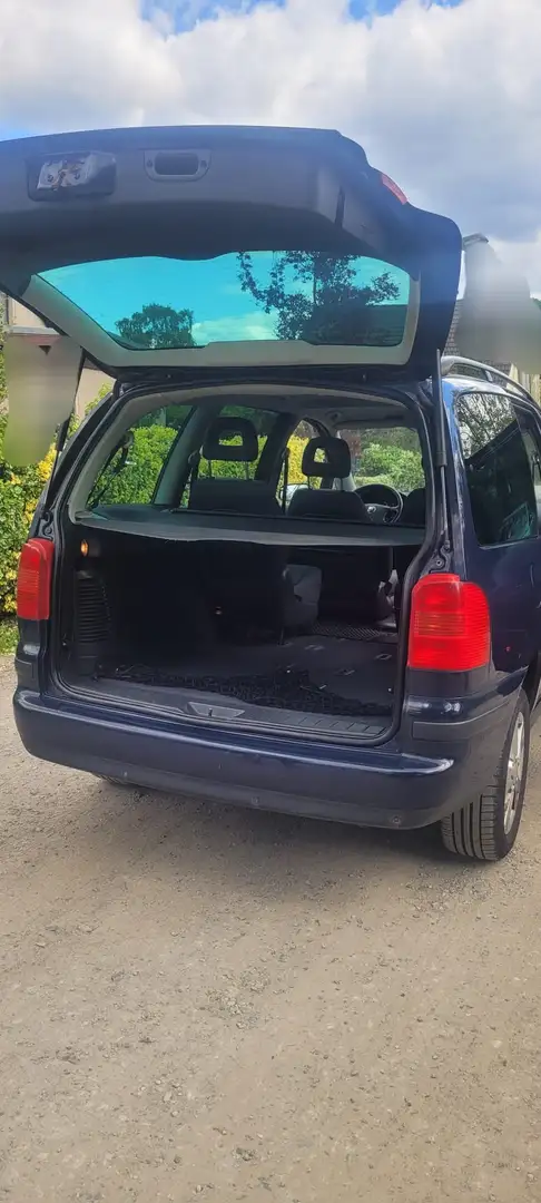 SEAT Alhambra 2.0 TDI DPF Vigo Синий - 1