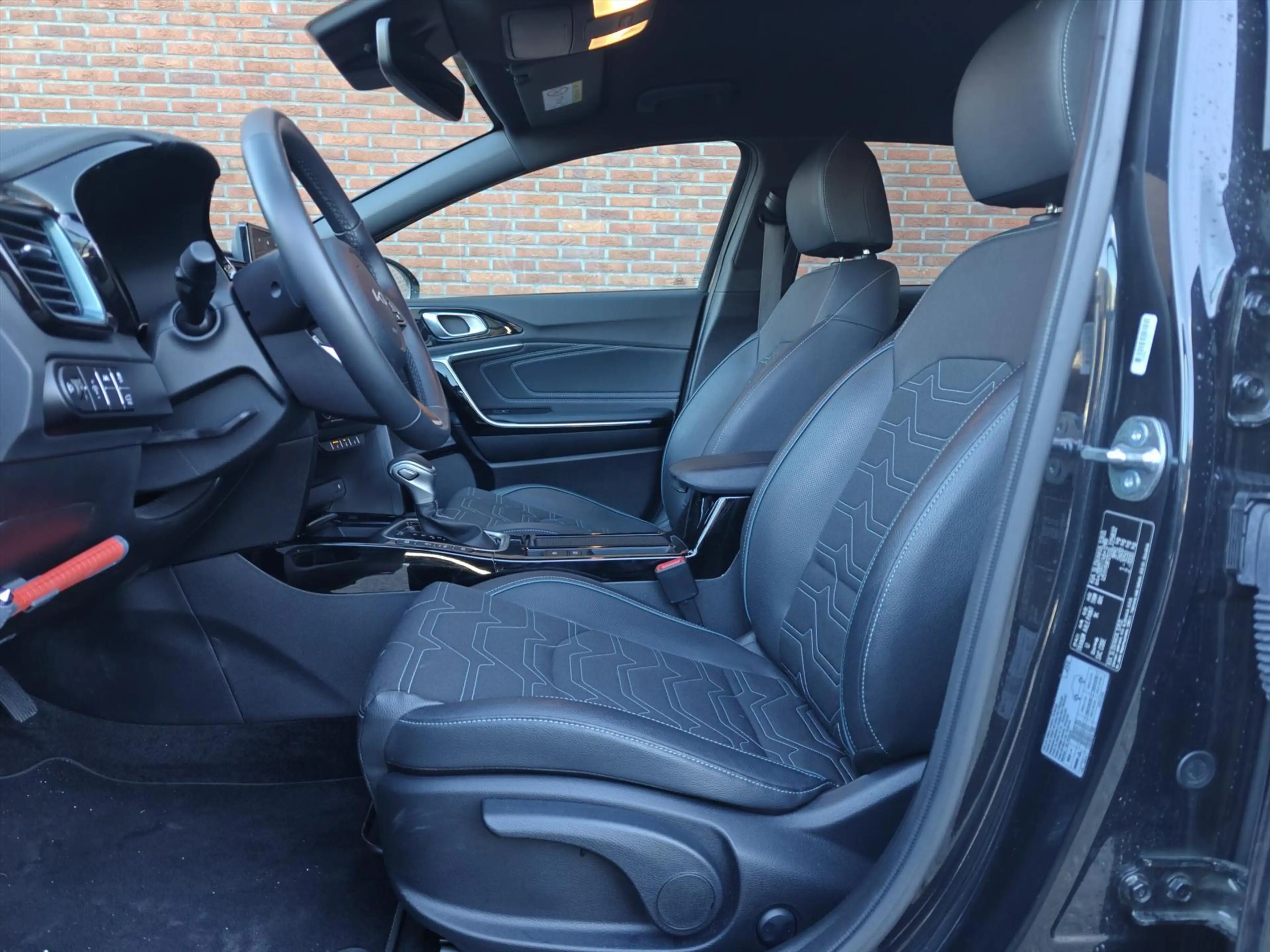 Kia Ceed SW / cee'd SW Sportswagon 1.0 T-GDi MHEV 100pk DCT7 Design Editi — photo 10